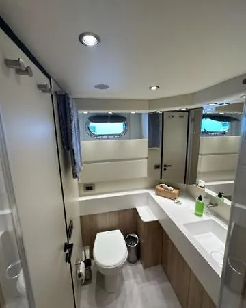 Motoryacht 21 Avec Equipage *